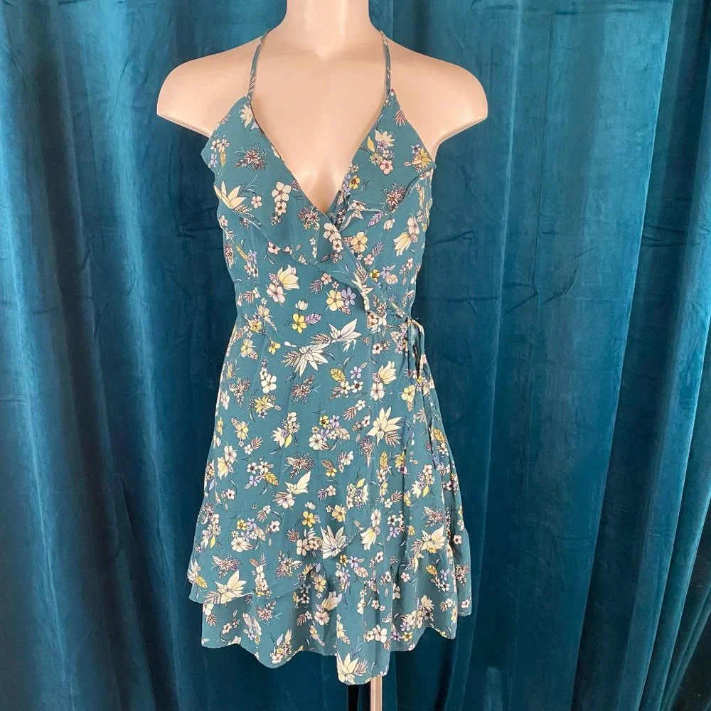 Mossimo Floral Print Ruffle Wrap Dress - Picture 3 of 9